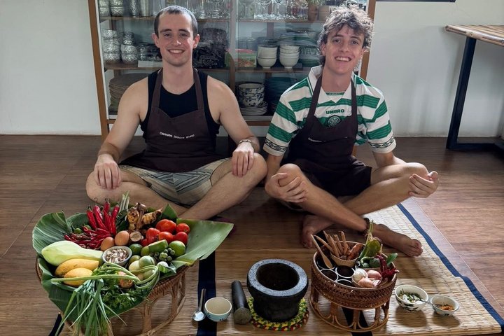 Thai Cooking Class in Chiangrai with The Market Tour
