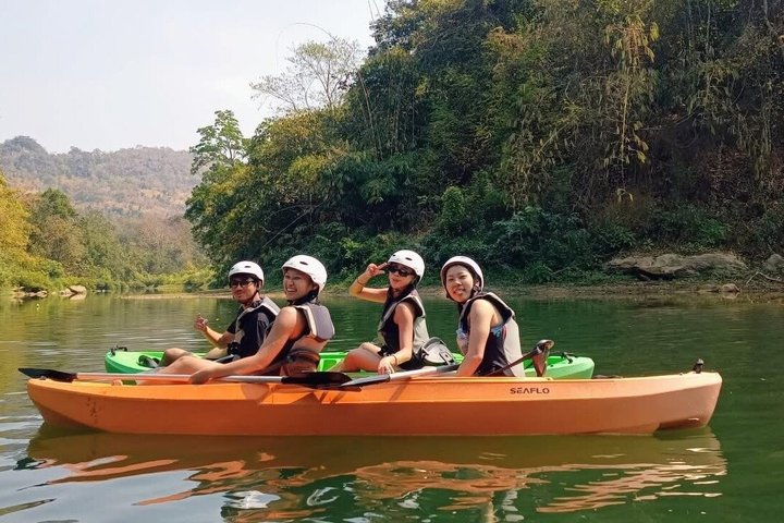 Scenic 9 km Kwai Noi River Kayaking Tour in Kanchanaburi