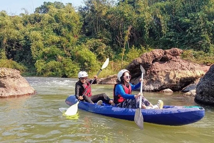 Scenic 9 km Kwai Noi River Kayaking Tour in Kanchanaburi