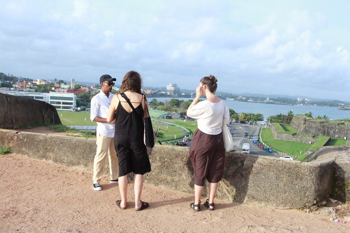 Galle Fort Walking Tour with a Resident
