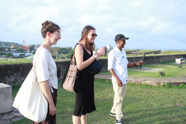 Galle Fort Walking Tour with a Resident