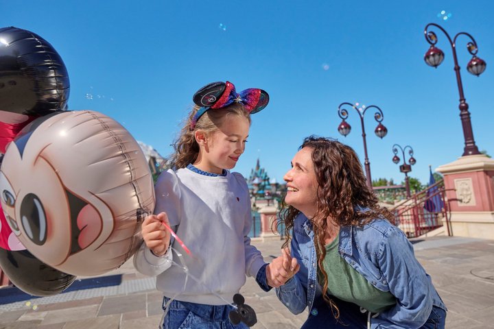Disneyland® Paris 1 Day Ticket with Transport from Paris