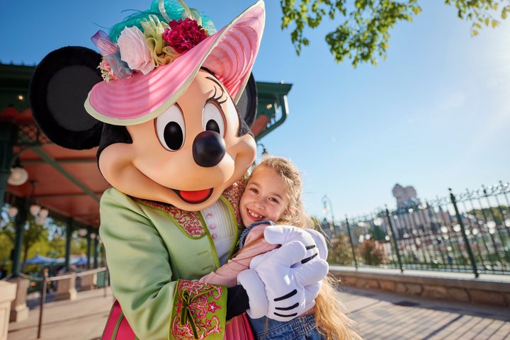 Disneyland® Paris 1 Day Ticket with Transport from Paris