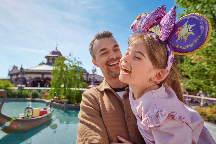 Disneyland® Paris 1 Day Ticket with Transport from Paris