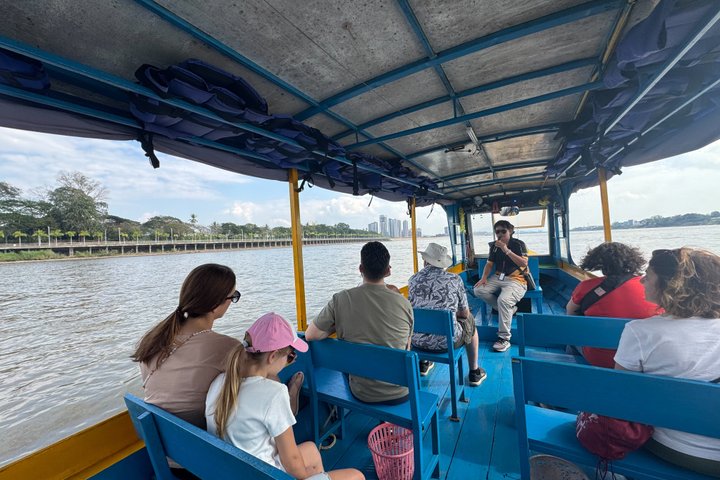Chiang Rai Private customizable Trip with English speaking driver