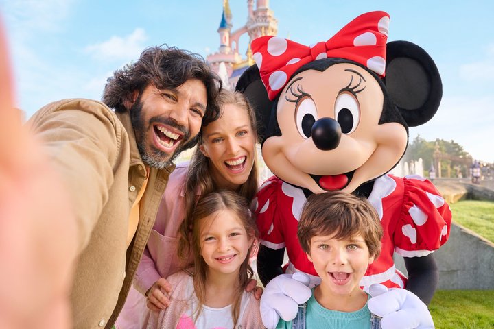 Disneyland® Paris 1 Day with Round-Trip Train Tickets from Paris