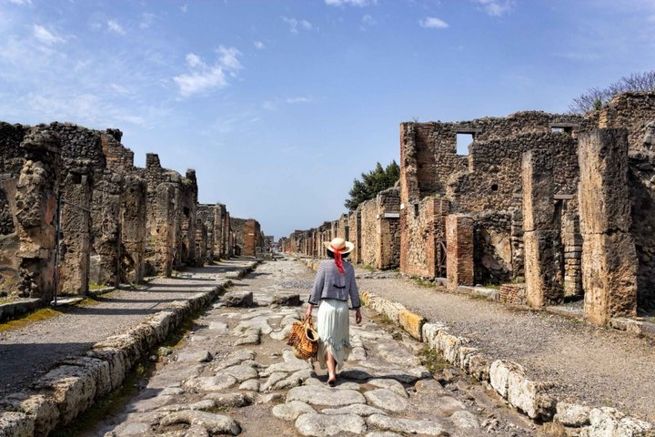 From Salerno: Classic Pompeii Guided Experience