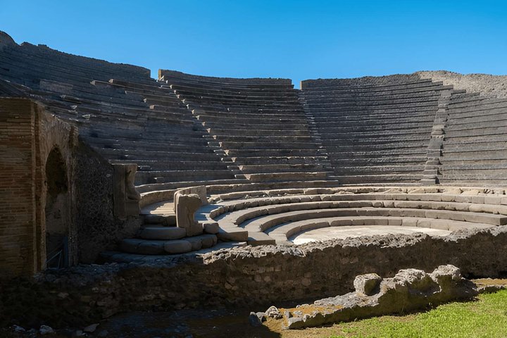 From Salerno: Classic Pompeii Guided Experience