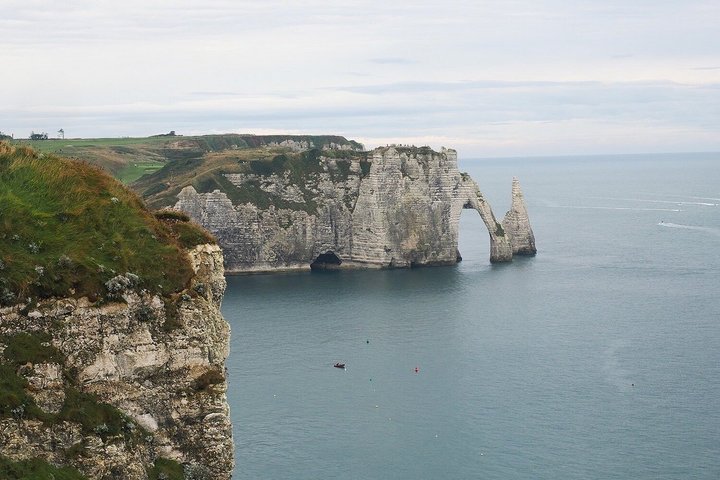 Private Guided Tour of Normandy Étretat Cliffs