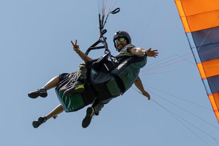 Tandem Paragliding Flight over Gudauri with Photos & Video