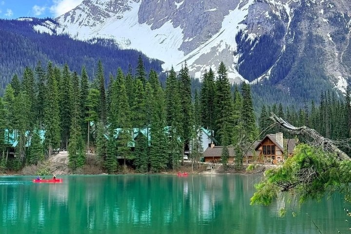 Lake Louise, Moraine, Emerald Lake, Johnston Canyon, Banff Town