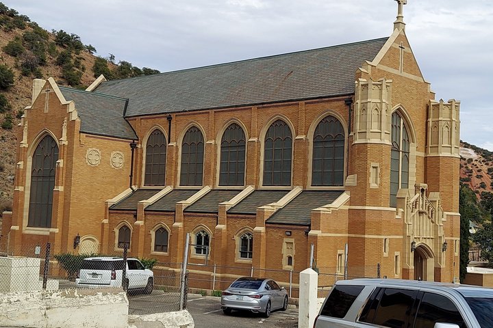 2 Hr Private Jeep Tour Old Bisbee Open Pits Lowell - Local Guide