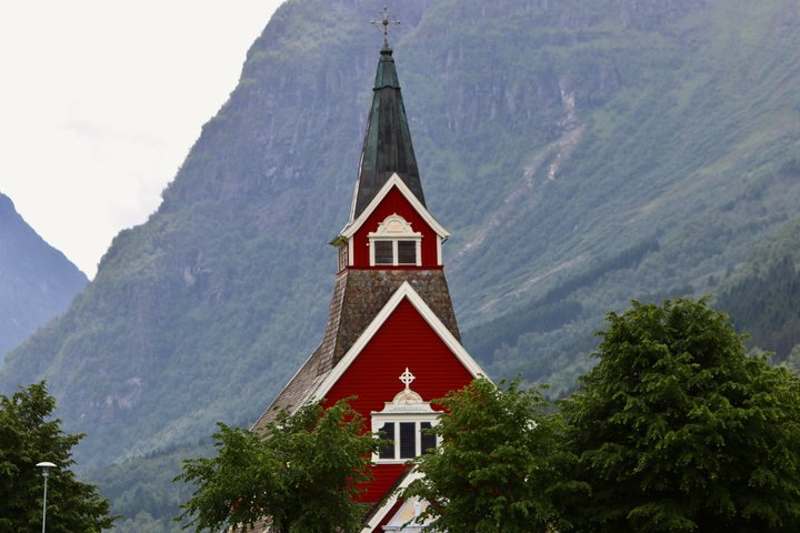 Olden: E-Bike Rental - Explore Norway's Fjords