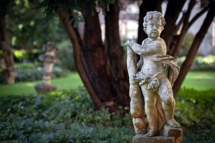 Hello Mantua: Private 2-Hour Intro City Walk with Local Guide