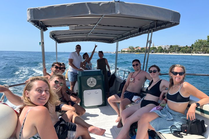 4 Stops Zadar Boat Tour: Swim, Snorkel & Island Hopping