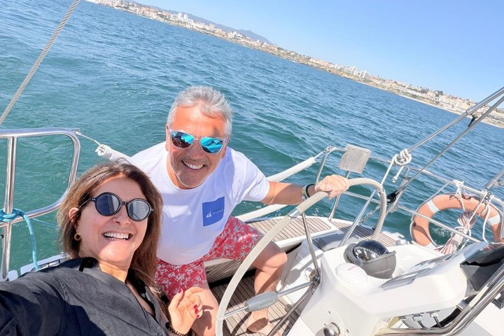 Sailing experience in Cascais