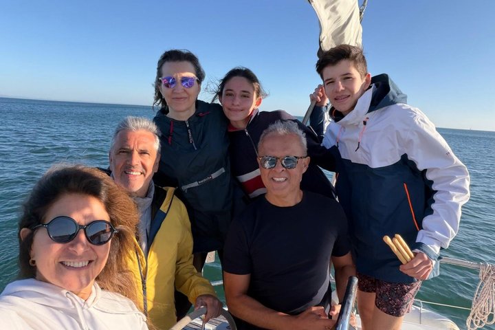 Sailing experience in Cascais