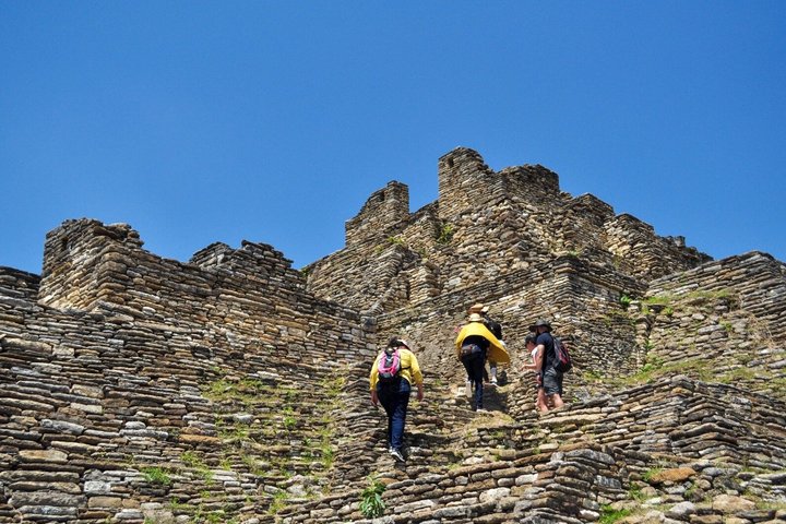 Guided Tour at San Cristobal from Ocosingo to Tonina with Snacks