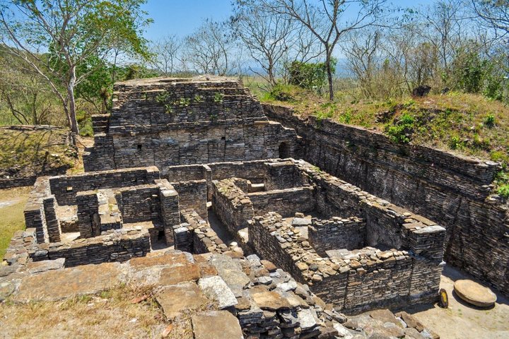 Guided Tour at San Cristobal from Ocosingo to Tonina with Snacks