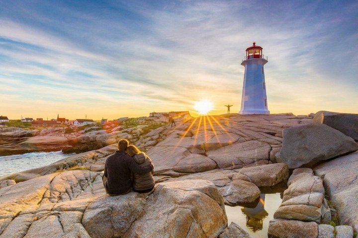 Peggy's Cove Small-Group Express: Scenic Tour from Halifax