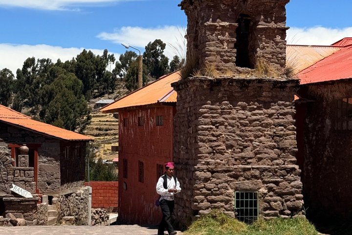 Full Day Lake Titicaca Tour to Uros and Taquile Islands