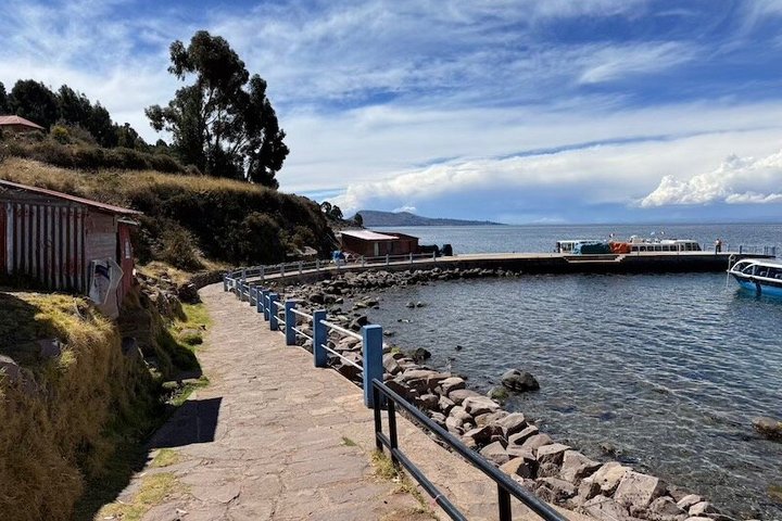 Full Day Lake Titicaca Tour to Uros and Taquile Islands