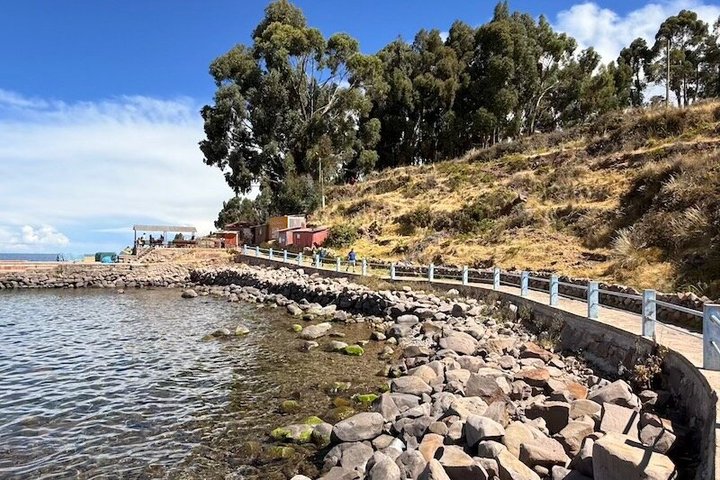Full Day Lake Titicaca Tour to Uros and Taquile Islands