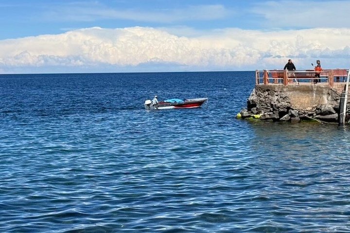 Full Day Lake Titicaca Tour to Uros and Taquile Islands