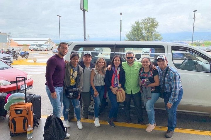 San Jose Airport (SJO) to La Fortuna Arenal Private VIP Transfer