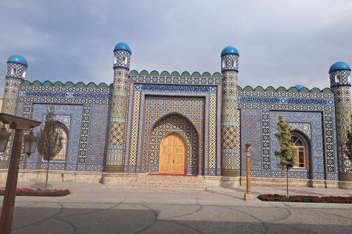Fergana Valley Silk Road and Crafts Day Trips