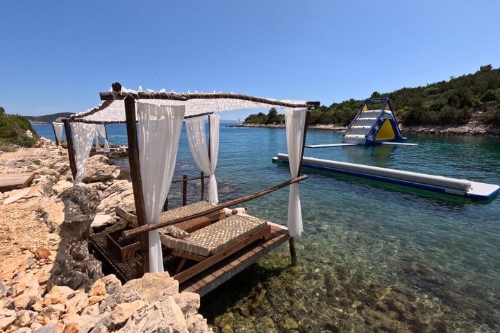 From Trogir: Blue Lagoon, Underwater Museum & Beach Bar Borkko