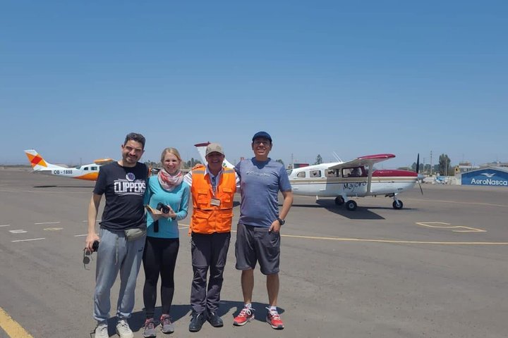 Nazca Lines Flight Fly with the Experts – English-Speaking Guide