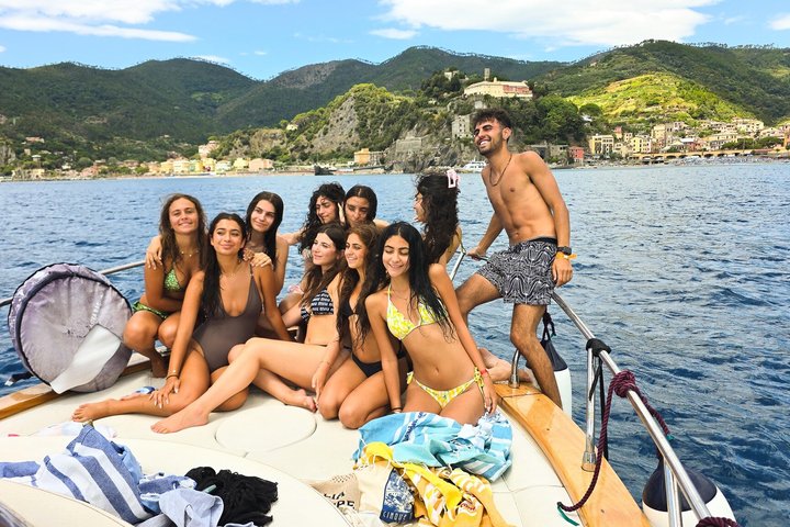 Cinque Terre Boat Tour Departing from Monterosso