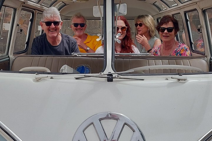 Porto: Private Vintage VW Kombi Tour with Open Roof (2-8 People)