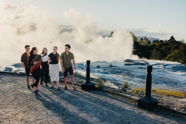 Waitomo Caves & Rotorua + Te Puia Small-Group Tour from Auckland