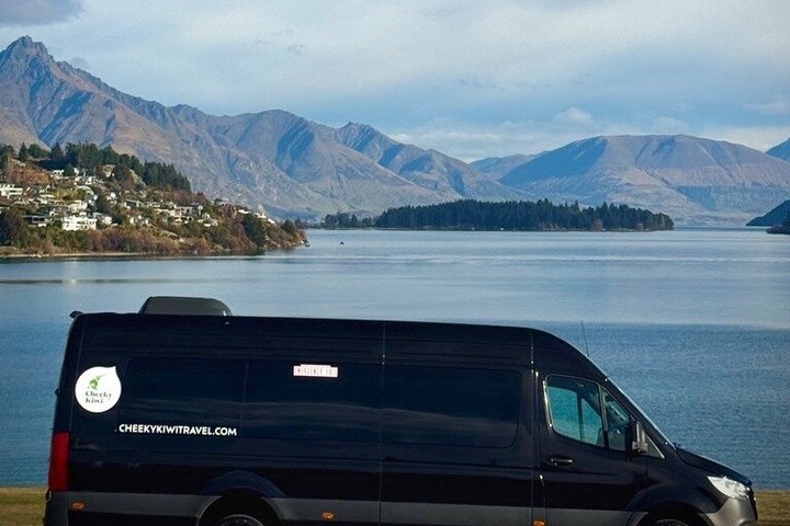 Premium Milford Sound Small Group Tour & Cruise from Queenstown