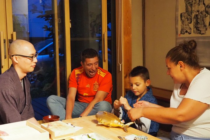 Private Sushi Class in Tokyo–6 Kinds, Cultural Story & Full Meal