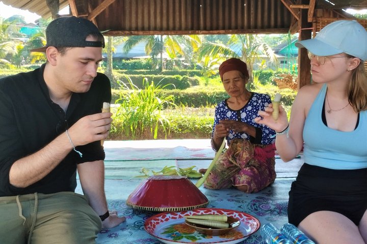 Lombok Private Trip: 4 Waterfalls, Rice Fields & Jungle Trek