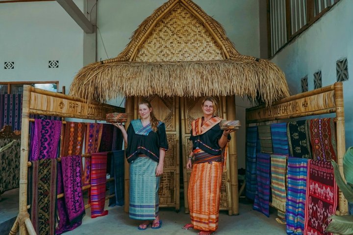Lombok Private Trip: 4 Waterfalls, Rice Fields & Jungle Trek