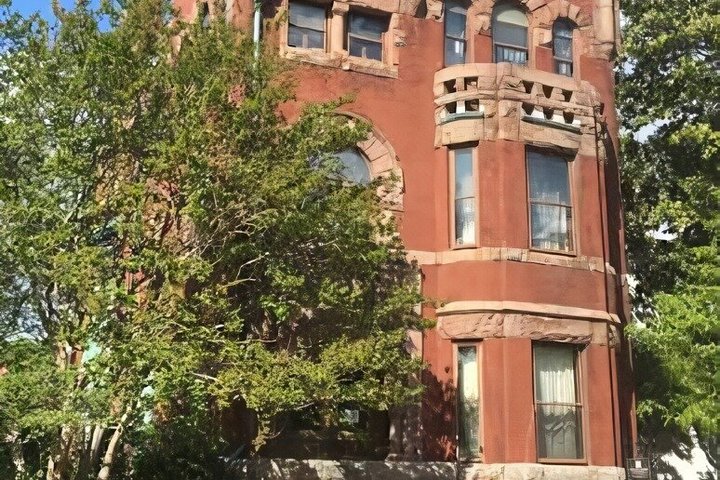 Historic Norfolk Guided Walking Tour