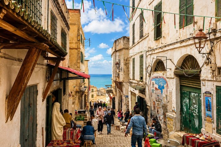 Algiers Casbah and Museums Complete Guided Tour