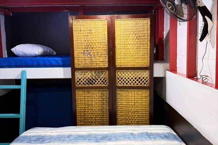 3 Days Deluxe Cabin Houseboat Orangutan Tanjung Puting