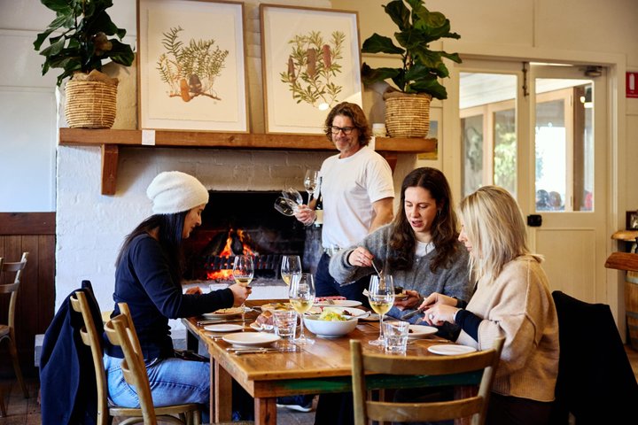 Mornington Peninsula Small Group Lunch and Wine Tasting Quealy
