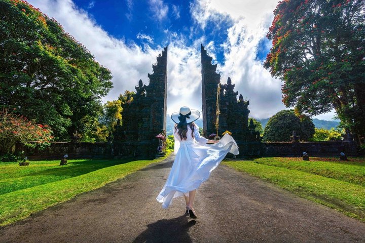 Private 3 Day Bali Tour with Temples Waterfalls and Rice Terraces