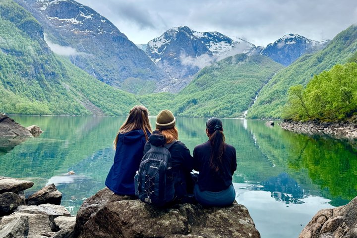 Bergen: Bondhus Glacier Lake & National Park w/Lunch in Rosendal