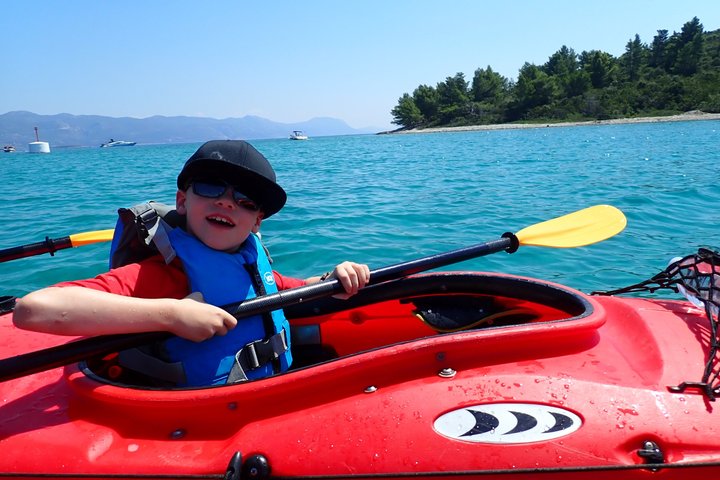 Bits of History - Half day kayak Tour with Wine delight