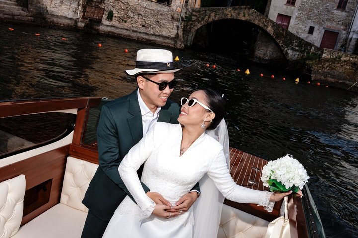Lake Como Private Wooden Boat Tour & Italian Glamour