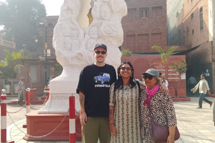 Private Amritsar Tour: Golden Temple, Jallianwala & Wagah Border