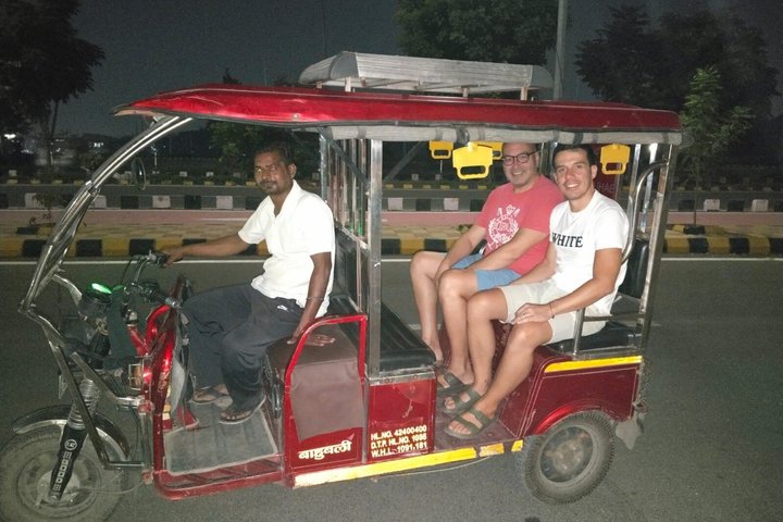 Private Amritsar Tour: Golden Temple, Jallianwala & Wagah Border