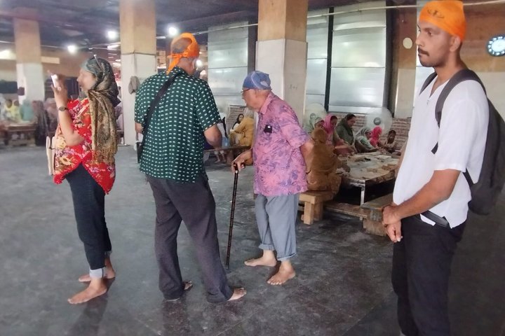 Private Amritsar Tour: Golden Temple, Jallianwala & Wagah Border
